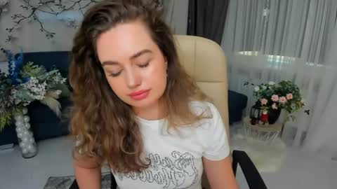 Emma online show from July 10, 12:44 pm