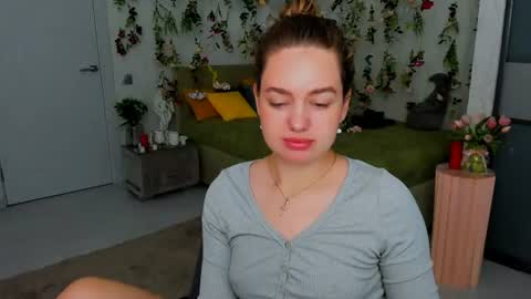 Emma online show from July 11, 7:25 am