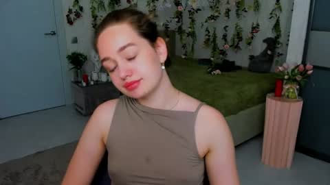 Emma online show from July 11, 8:31 am
