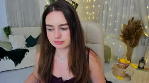 Emma online show from August 15, 8:24 pm