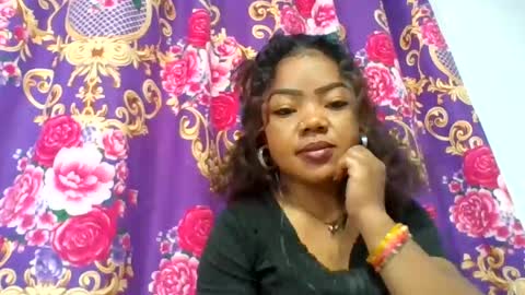 miranah591732 online show from September 6, 7:14 am