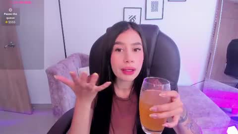 miranda_crawfor online show from August 2, 8:16 pm