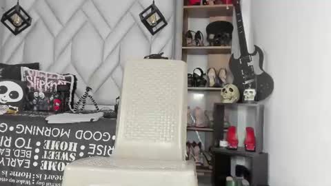Miranda online show from August 12, 1:19 am