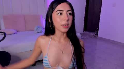 Miranda Rogers online show from August 11, 9:17 pm