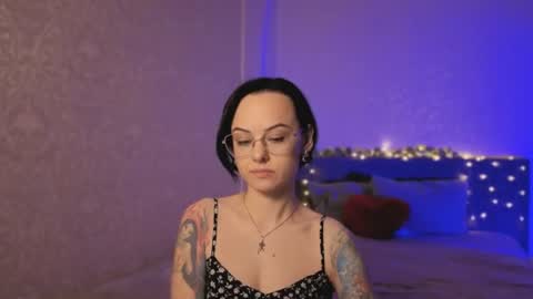 MiraSkyy online show from July 18, 5:58 pm