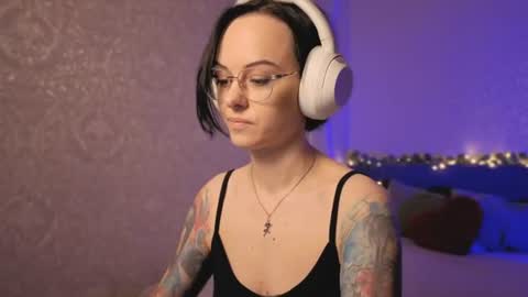 MiraSkyy online show from July 27, 7:52 pm