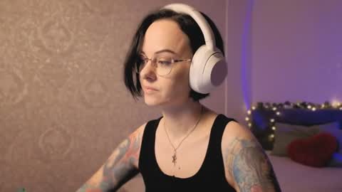 MiraSkyy online show from July 31, 8:47 pm