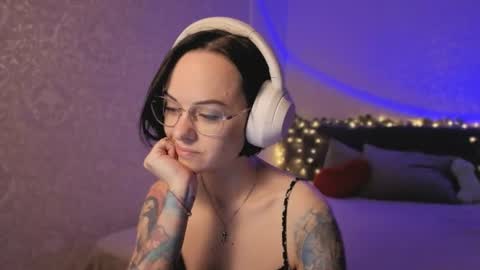MiraSkyy online show from August 14, 5:38 pm