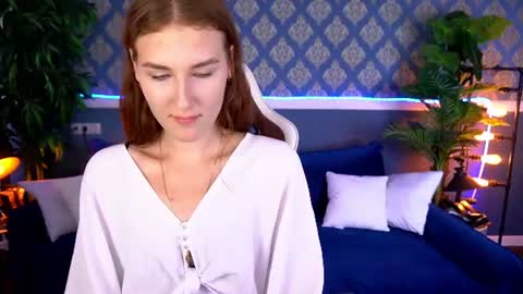 mirellember online show from August 2, 2:02 pm