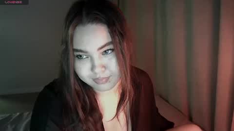 mireviass online show from July 9, 9:31 pm