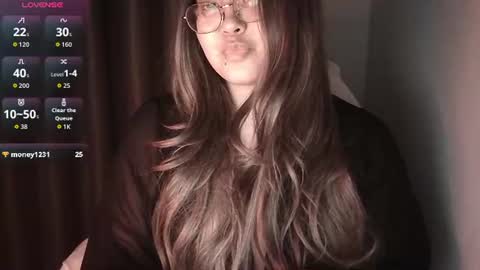 mireviass online show from July 24, 5:49 pm