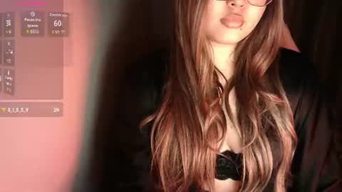 mireviass online show from August 4, 2:47 pm