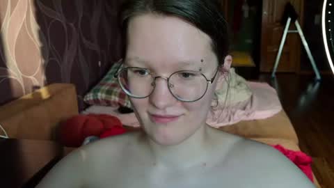Mira online show from August 7, 3:01 pm