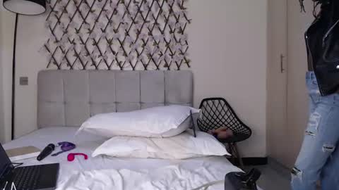 mis_kaylee online show from July 28, 4:40 am