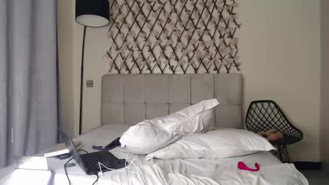 mis_kaylee online show from July 29, 4:30 am