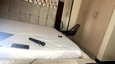 mis_kaylee online show from August 3, 5:25 am