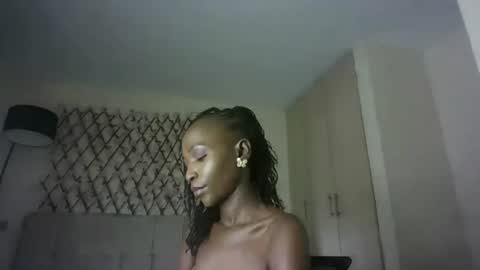mis_kaylee online show from August 4, 3:14 am