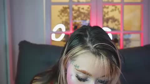 miss___angel online show from August 14, 3:26 pm