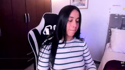 miss__jones_ online show from August 10, 11:28 pm