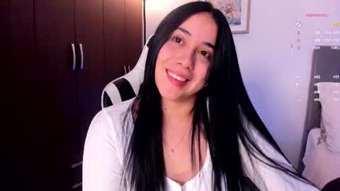 miss__jones_ online show from August 11, 6:15 am