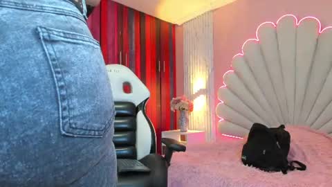 miss__star_ online show from August 15, 3:16 pm