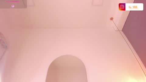 Amber  online show from August 5, 7:28 am