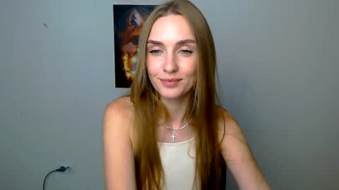 Angelina online show from August 4, 8:00 am