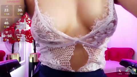 Melanie online show from August 4, 1:52 pm