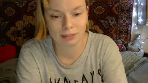 Elis online show from July 23, 1:24 pm
