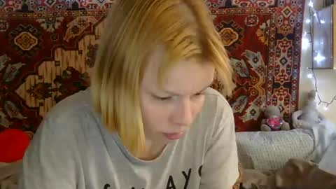 Elis online show from July 27, 2:00 pm