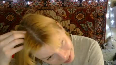 Elis online show from July 28, 12:44 pm