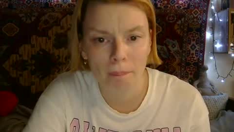 Elis online show from August 3, 2:46 pm
