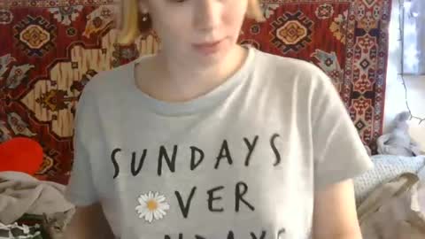 Elis online show from August 14, 11:58 am