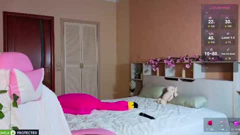 Emily online show from August 14, 11:47 am