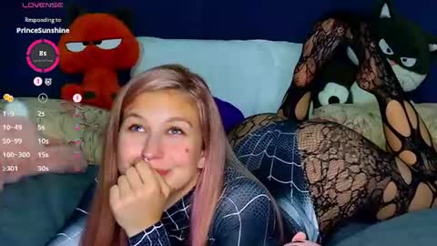 Emily online show from August 13, 8:45 pm