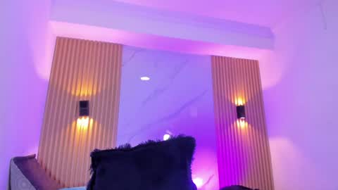 miss_emilystar online show from August 13, 7:06 pm