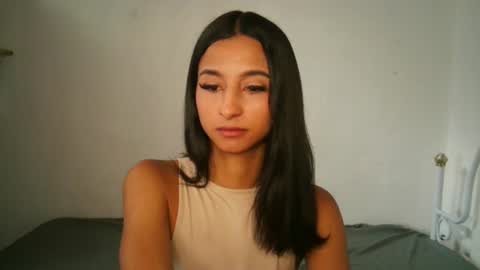 miss_isa_00 online show from August 14, 4:43 pm