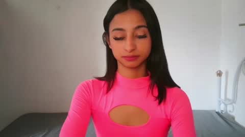 miss_isa_00 online show from August 15, 3:38 pm