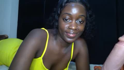 SensuElle online show from June 4, 7:12 am
