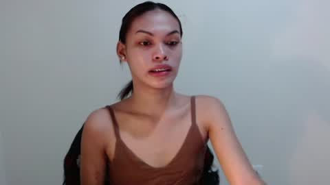 Jhes online show from August 10, 6:53 pm