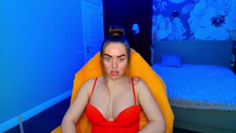 miss_kiten online show from August 3, 2:18 am