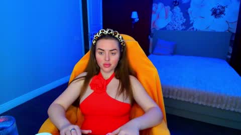 miss_kiten online show from August 9, 8:04 am