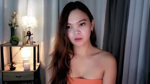 miss_kyrstyn online show from July 27, 3:39 pm
