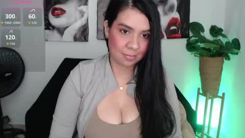 Laila online show from August 9, 1:28 am