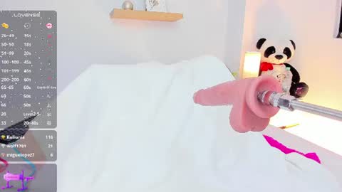 miss_lori_ online show from August 12, 10:34 pm