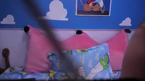 miss_lucyla online show from August 12, 11:01 am