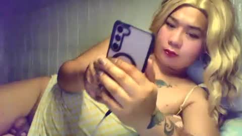 miss_marilag_ online show from August 6, 5:01 pm