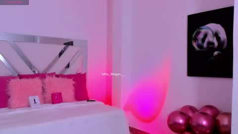 Megan   online show from August 7, 1:55 pm