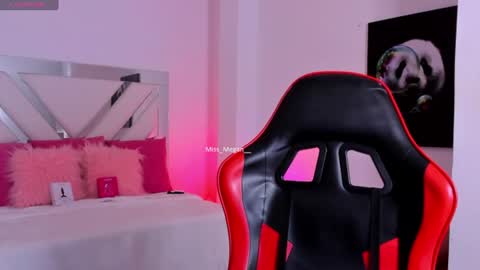 Megan   online show from August 8, 9:26 pm