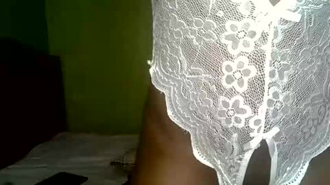 miss_staceyy online show from June 9, 10:10 am